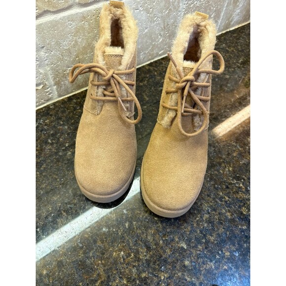 UGG Classic Femme Lace Bootie Chestnut NEW Size 8.5 - Picture 4 of 10